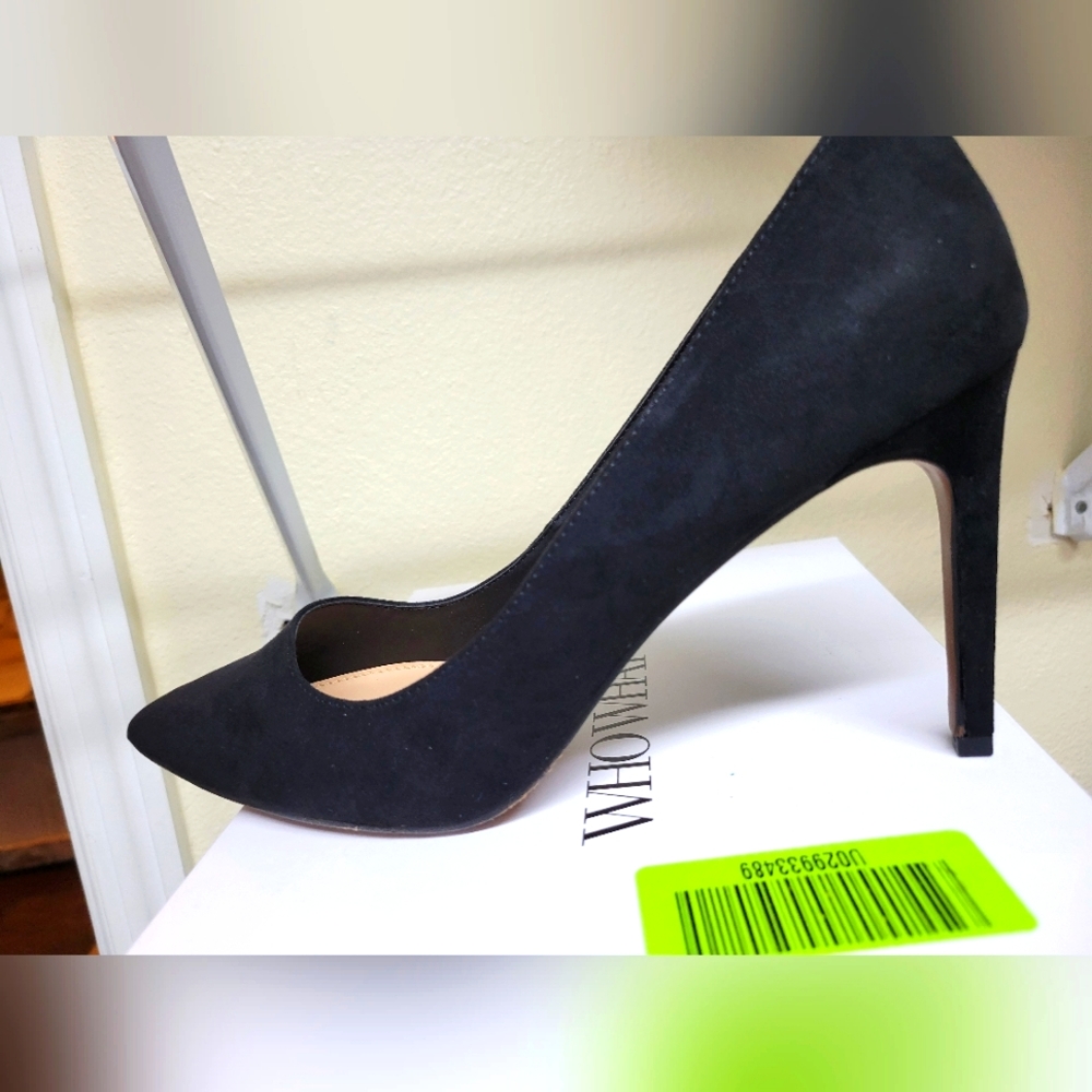 Perfect black pump